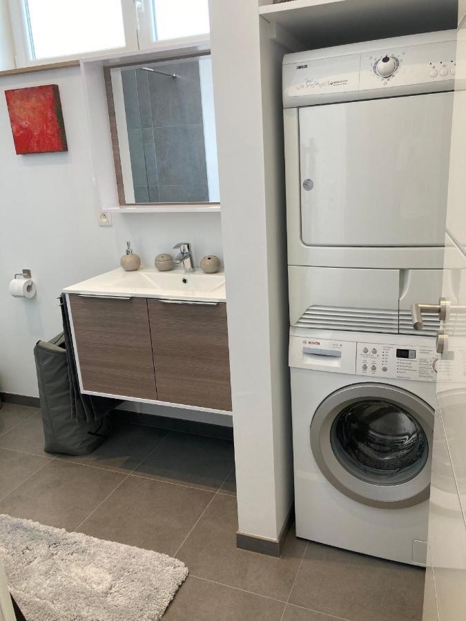 Les Duplex De La Place Des Ecoles Spa Eksteriør bilde