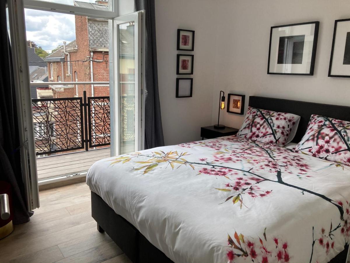 Les Duplex De La Place Des Ecoles Spa Eksteriør bilde