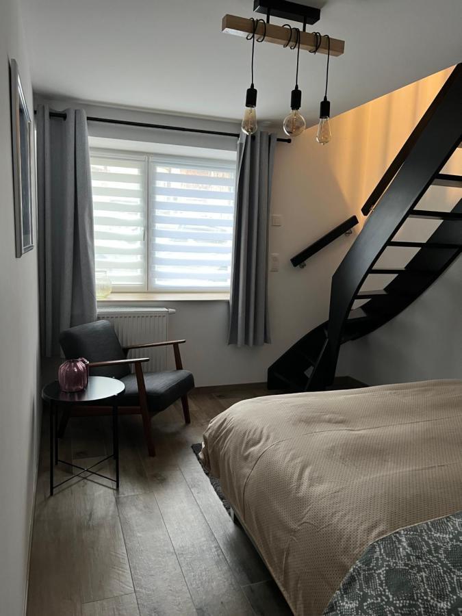 Les Duplex De La Place Des Ecoles Spa Eksteriør bilde