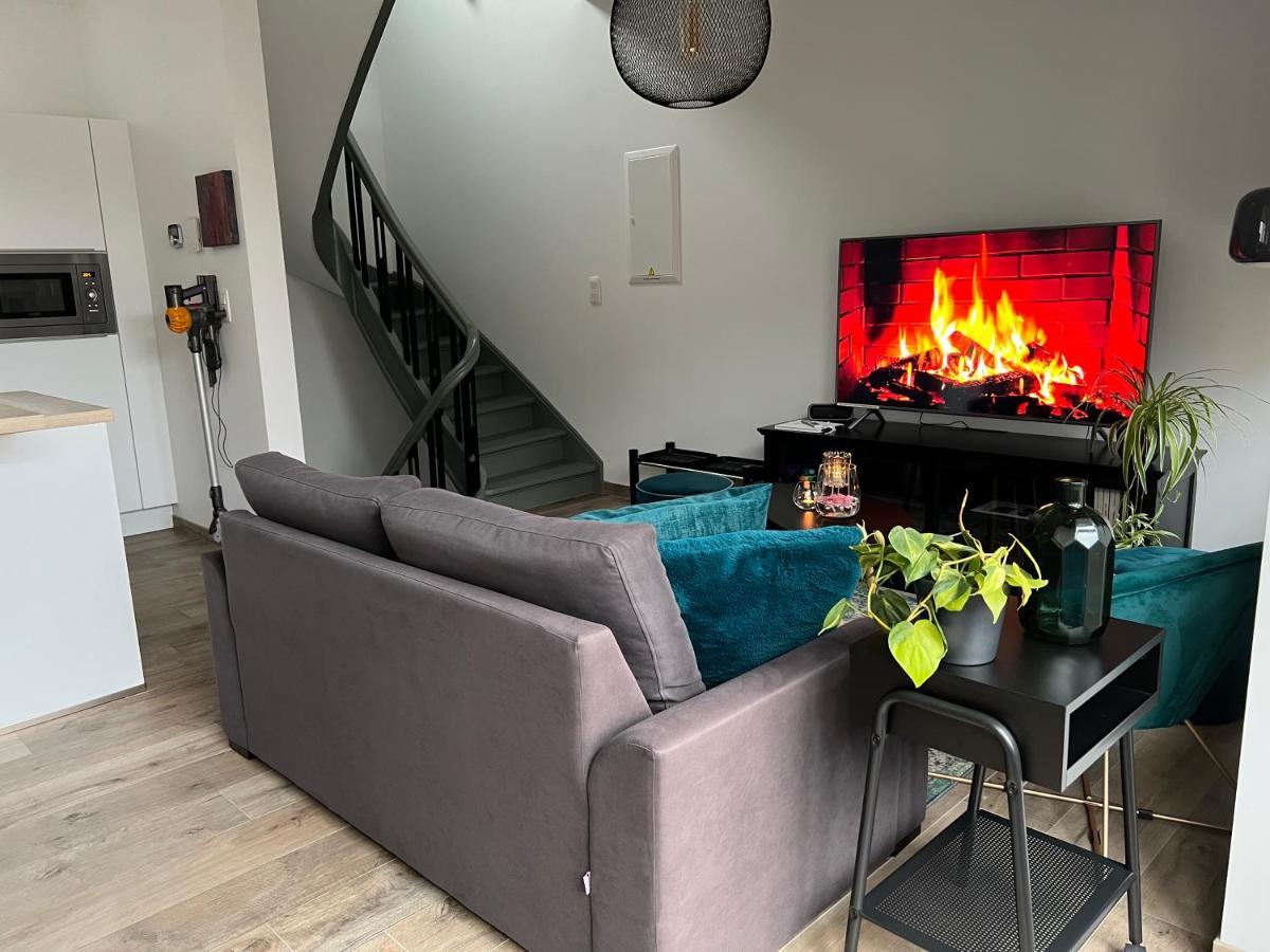 Les Duplex De La Place Des Ecoles Spa Eksteriør bilde